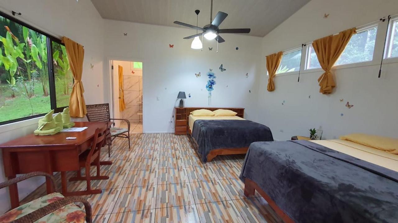 Las Caletas Lodge Drakes Bay 외부 사진