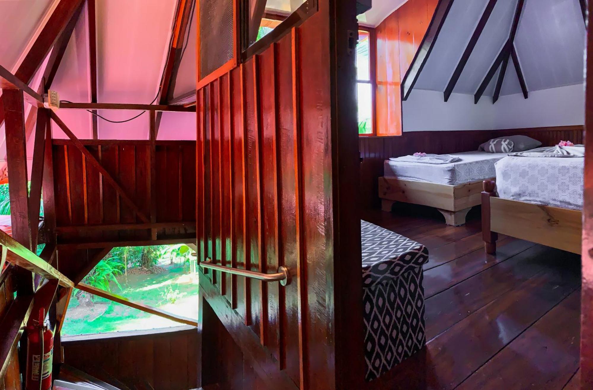 Las Caletas Lodge Drakes Bay 객실 사진