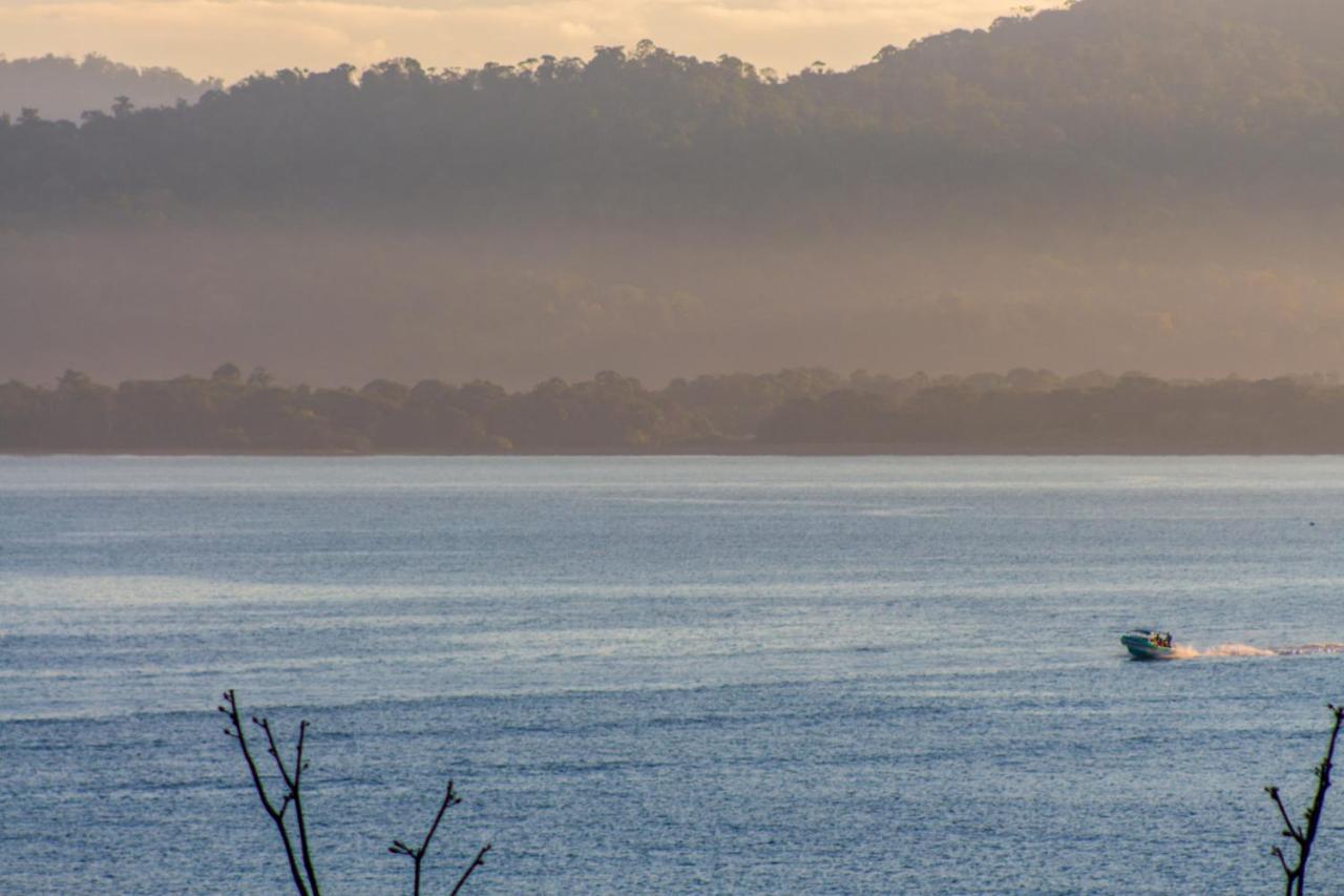 Las Caletas Lodge Drakes Bay 외부 사진